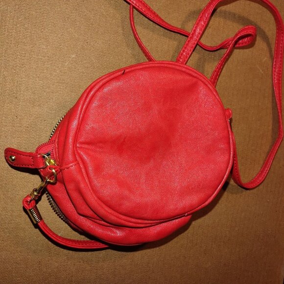 Red Spiral Zipper Round Crossbody Bag W/Adjustable Strap & Lace-Lined Interior - Picture 2 of 4